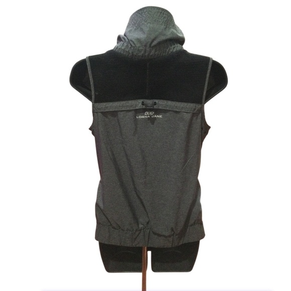 Lorna Jane Vest - Picture 2 of 7